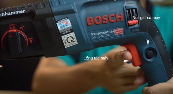 Hướng dẫn các thao tác tắt/bật máy khoan Bosch