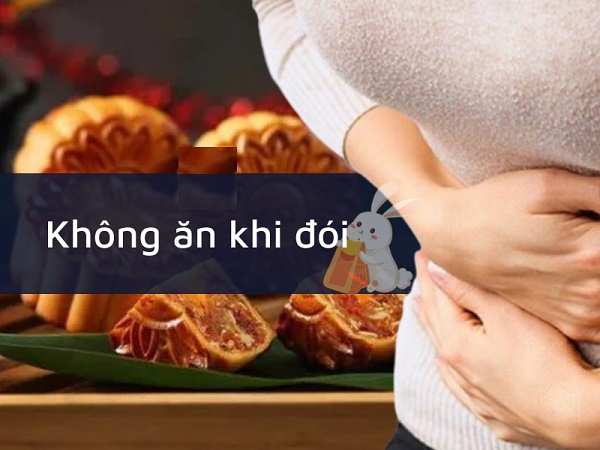Không nên ăn bánh khi cơ thể đang đói