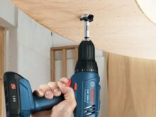 cách sử dụng máy khoan pin