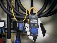 Mua đồng hồ ampe kìm Hioki CM3289 có tốt không?