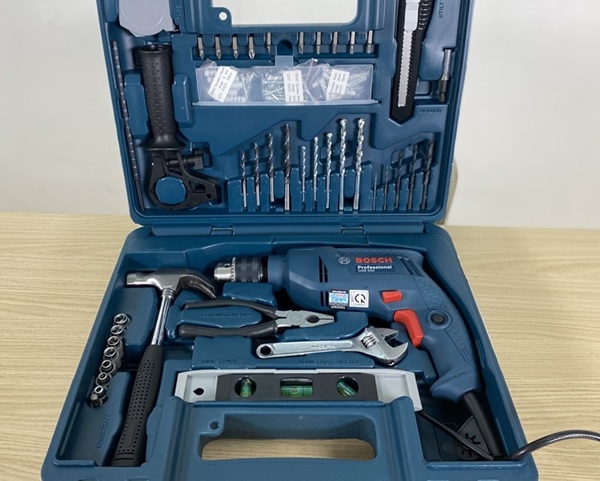 Bộ máy khoan động lực Bosch GSB 600 khoan tường dễ dàng