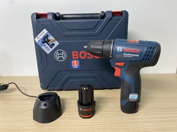 Bộ sản phẩm máy khoan vặn vít dùng pin GSR 120-li