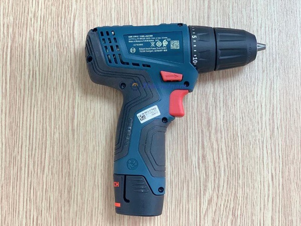 Bosch GSR 120-LI trọng lượng nhe