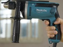 Review máy khoan Makita HP1630: Khoan tường, thép, gỗ giá rẻ