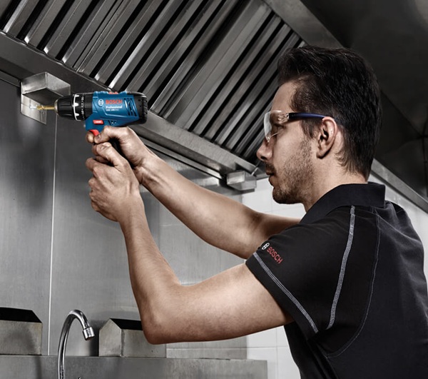 Máy khoan pin Bosch GSB 120-Li khoan đa chức năng, bắt vít trơn tru