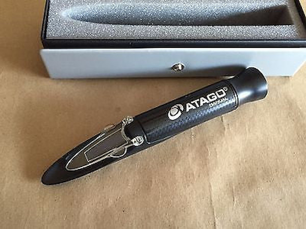 Atago S10M phù hợp với người làm nuôi trồng thủy sản