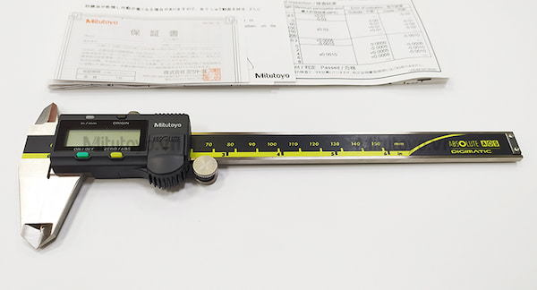 Mitutoyo 500-196-30 là lựa chọn phù hợp nếu bạn là kỹ sư, công nhân cơ khí