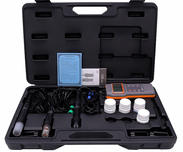 Máy đo pH và độ mặn AZ86031
