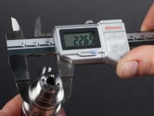 Đánh giá thước kẹp điện tử Mitutoyo 500-703-20 có nên mua không?